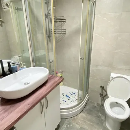 Exquisite Flat Near Moda Coast In Kadikoy Istanbul
